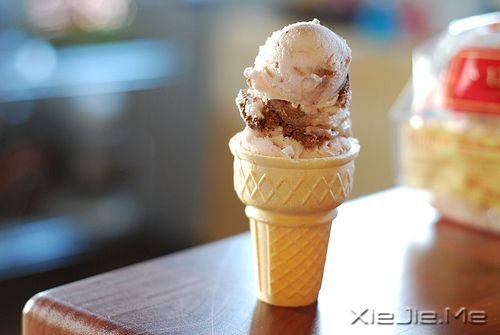 早安心语:谁都可以说爱你,但不是人人都能等你 (5)